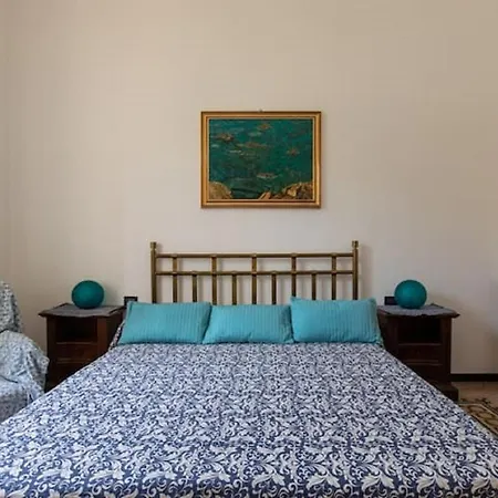 Apartment Mary Bridge In Near Beaches *
