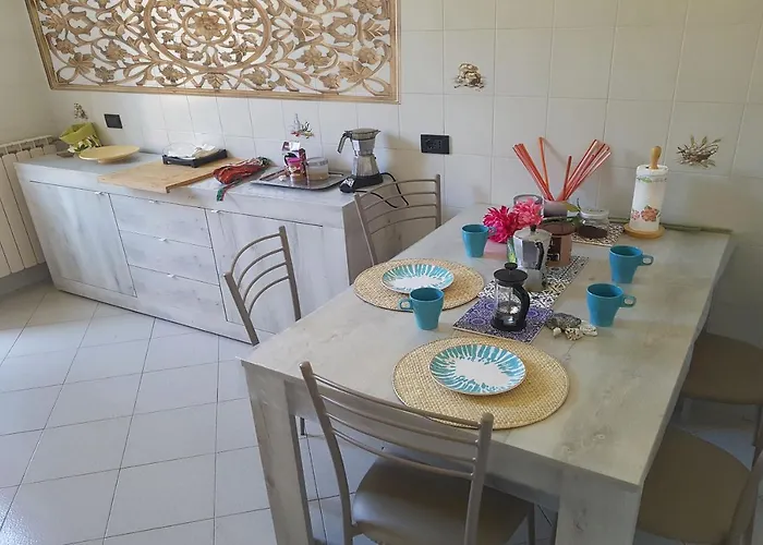 Apartment Mary Bridge In Near Beaches *
